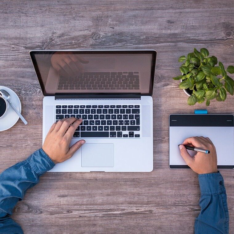 laptop-mockup-graphics-tablet-2838921 laptop, mockup, graphics tablet-2838921.jpg